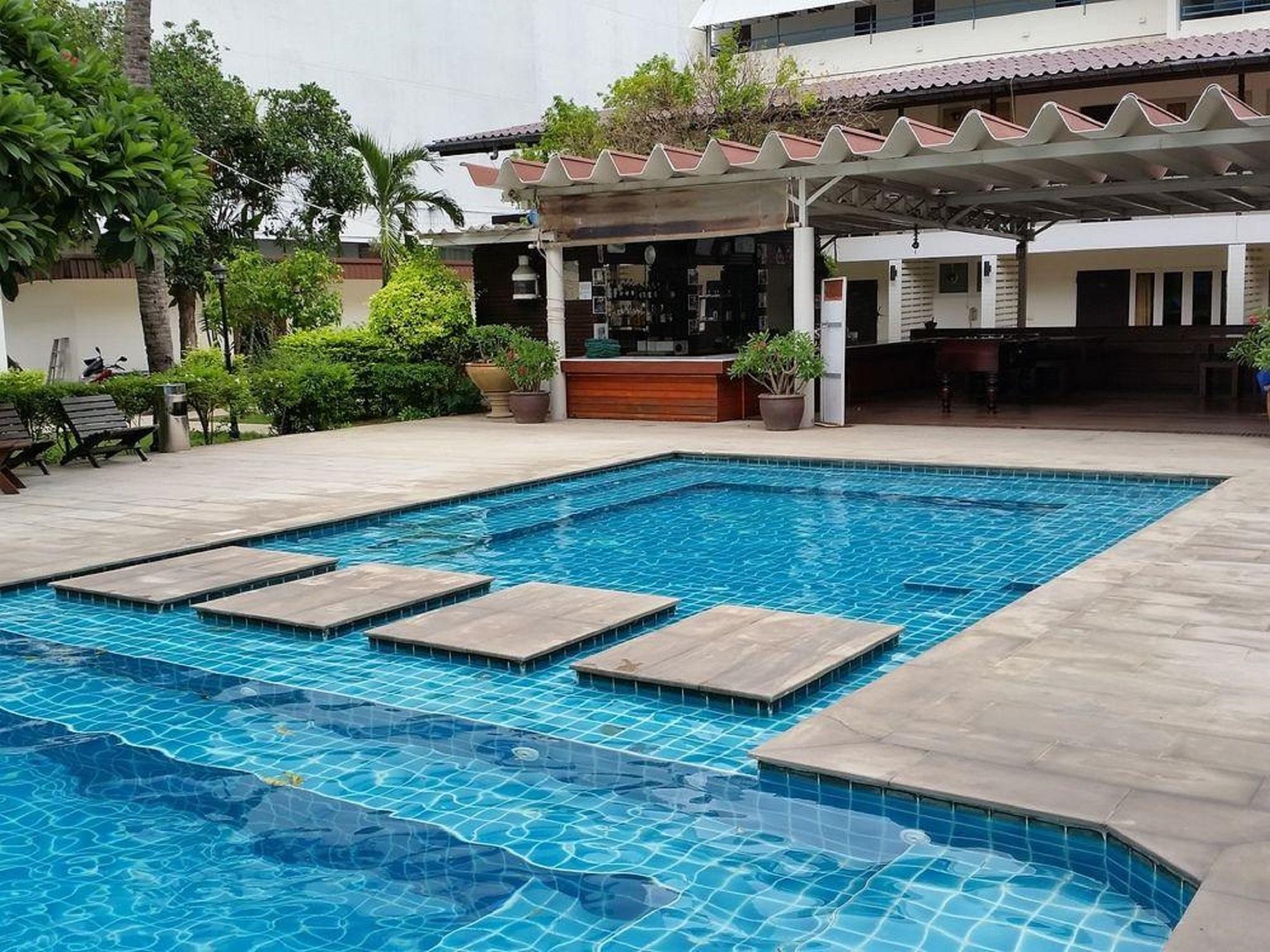 Nautical Inn Pattaya Esterno foto